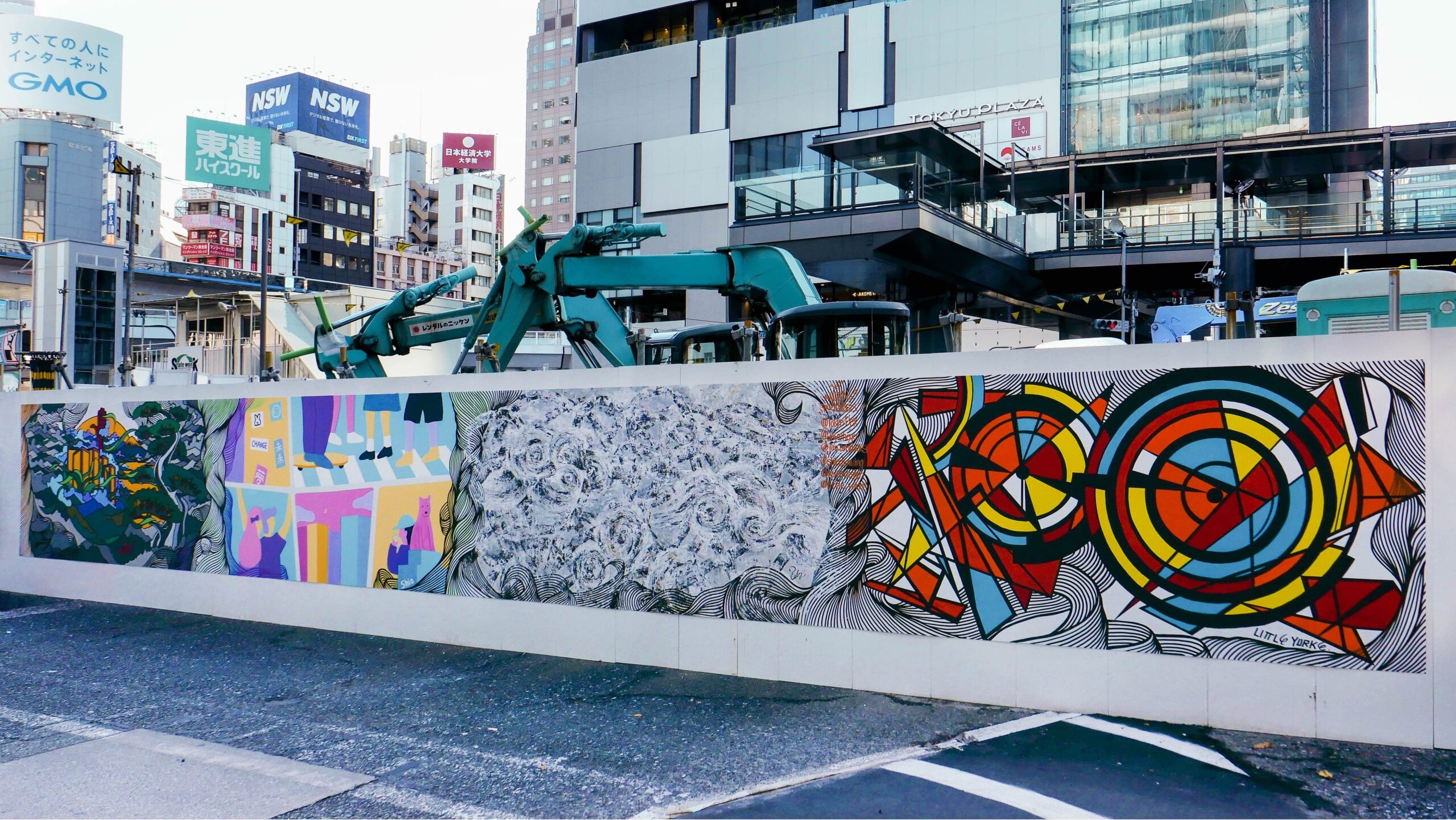 渋谷駅西口の壁画